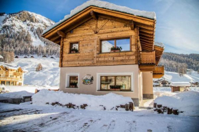 Chalet Snowlake